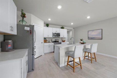 Casa en venta en Port Charlotte, Florida, 4 dormitorios, 171.5 m2 № 2229523 - foto 12