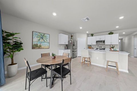 Casa en venta en Port Charlotte, Florida, 4 dormitorios, 171.5 m2 № 2229523 - foto 15