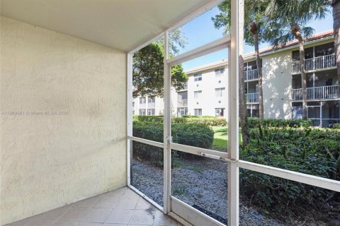 Copropriété à vendre à Hollywood, Floride: 1 chambre, 49.89 m2 № 1965764 - photo 14