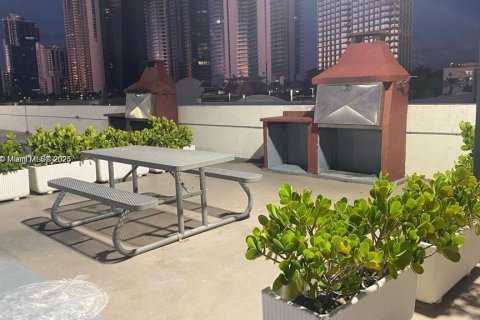 Купить кондоминиум в Санни-Айлс-Бич, Флорида 1 спальня, 71.26м2, № 1891514 - фото 22