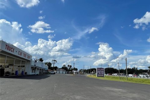 Commercial property in Fruitland Park, Florida 778.52 sq.m. № 1841854 - photo 20