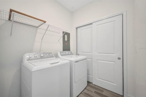 Condominio en venta en Port Charlotte, Florida, 2 dormitorios, 150.13 m2 № 1919225 - foto 16