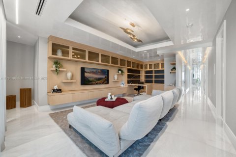 Condo in Sunny Isles Beach, Florida, 4 bedrooms № 1936843 - photo 7