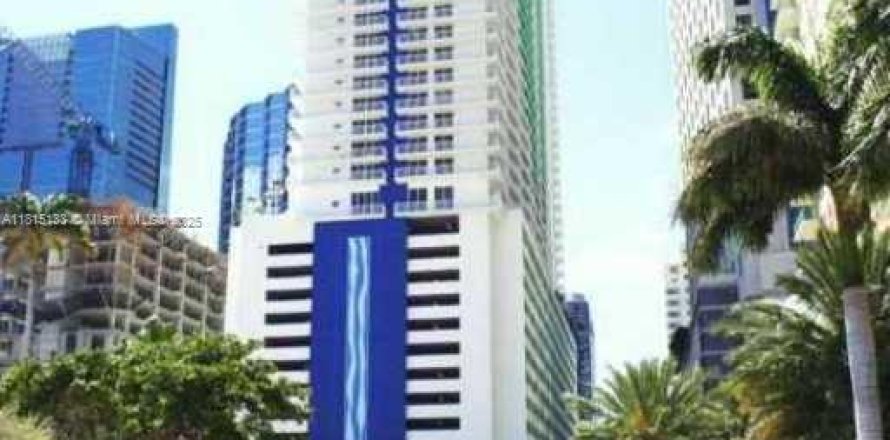 Studio in the Condo in Miami, Florida  № 1766750