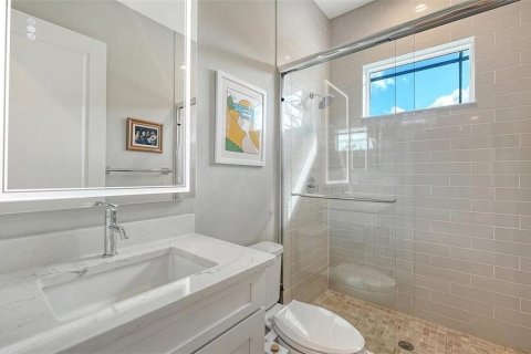 Villa ou maison à louer à Sarasota, Floride: 4 chambres, 269.97 m2 № 2416954 - photo 23