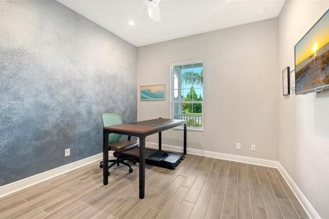 Villa ou maison à louer à Sarasota, Floride: 4 chambres, 269.97 m2 № 2416954 - photo 13