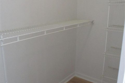 Condo in Coconut Creek, Florida, 2 bedrooms  № 2392148 - photo 12