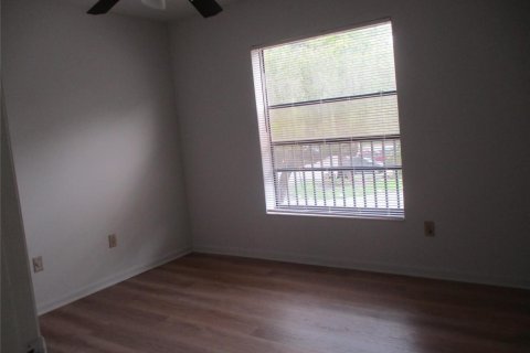 Condo in Coconut Creek, Florida, 2 bedrooms  № 2392148 - photo 6