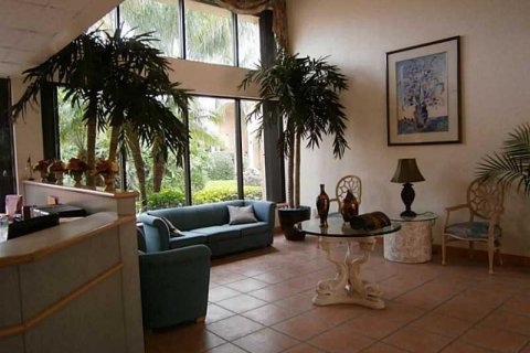 Condo in Coconut Creek, Florida, 2 bedrooms  № 2392148 - photo 20