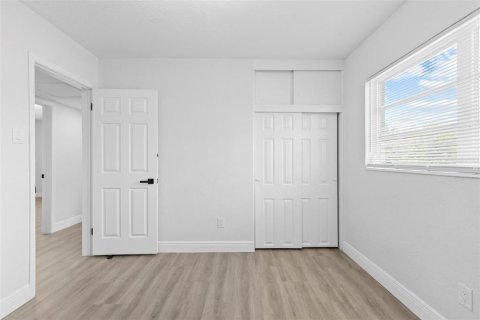 Casa en venta en Tampa, Florida, 3 dormitorios, 108.05 m2 № 1846809 - foto 22