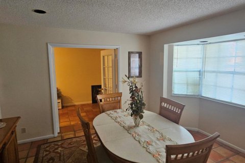 Adosado en venta en Coral Springs, Florida, 3 dormitorios, 195.56 m2 № 2085016 - foto 11