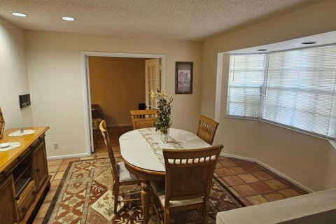 Adosado en venta en Coral Springs, Florida, 3 dormitorios, 195.56 m2 № 2085016 - foto 10