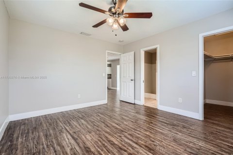 House in Coconut Creek, Florida 2 bedrooms, 146.32 sq.m. № 1665560 - photo 13