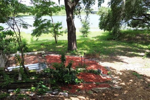 House in Orlando, Florida 5 bedrooms, 163.51 sq.m. № 1757611 - photo 29