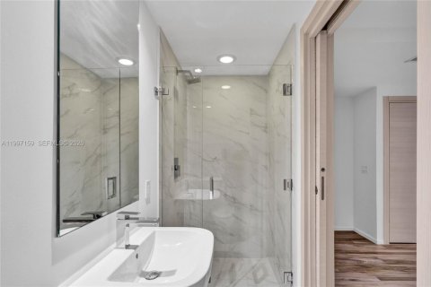 Copropriété à louer à Miami, Floride: 1 chambre, 84.82 m2 № 2065586 - photo 16