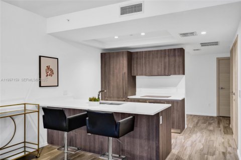 Copropriété à louer à Miami, Floride: 1 chambre, 84.82 m2 № 2065586 - photo 6
