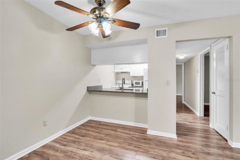 Copropriété à vendre à Clearwater, Floride: 2 chambres, 75.53 m2 № 1528204 - photo 14