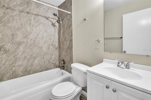 Copropriété à vendre à Clearwater, Floride: 2 chambres, 75.53 m2 № 1528204 - photo 10
