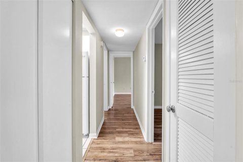 Copropriété à vendre à Clearwater, Floride: 2 chambres, 75.53 m2 № 1528204 - photo 11