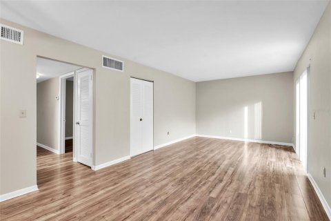 Copropriété à vendre à Clearwater, Floride: 2 chambres, 75.53 m2 № 1528204 - photo 16
