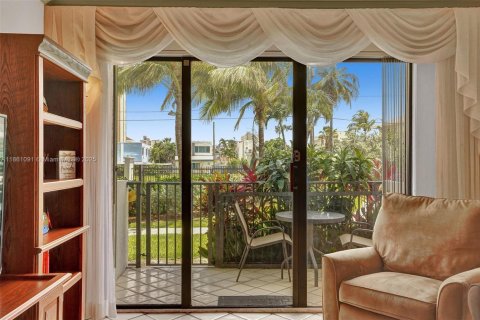 Снять в аренду кондоминиум в Холливуд, Флорида 1 спальня, 65.4м2, № 1943537 - фото 14