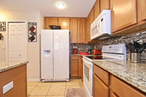 Casa en venta en Kissimmee, Florida, 4 dormitorios, 189.33 m2 № 2199054 - foto 5