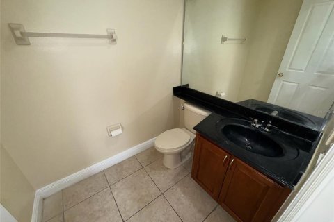 House in Orlando, Florida 4 bedrooms, 273.6 sq.m. № 1774844 - photo 10