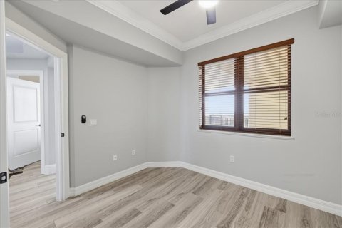 Condo in Fort Myers, Florida, 3 bedrooms № 2222332 - photo 26