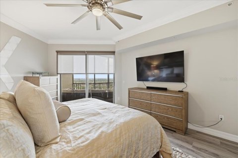 Condo in Fort Myers, Florida, 3 bedrooms № 2222332 - photo 18