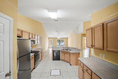 House in Port St. Lucie, Florida 4 bedrooms, 226.12 sq.m. № 2083534 - photo 15
