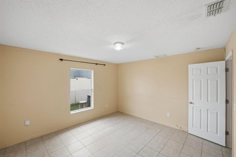 House in Port St. Lucie, Florida 4 bedrooms, 226.12 sq.m. № 2083534 - photo 30
