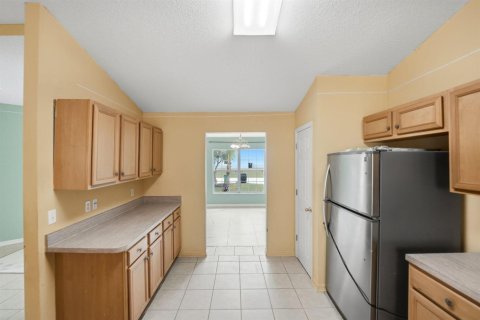 House in Port St. Lucie, Florida 4 bedrooms, 226.12 sq.m. № 2083534 - photo 8