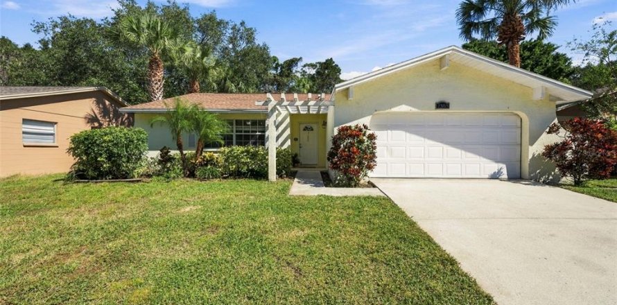 Villa ou maison à Palm Harbor, Floride 3 chambres, 129.23 m2 № 2431741