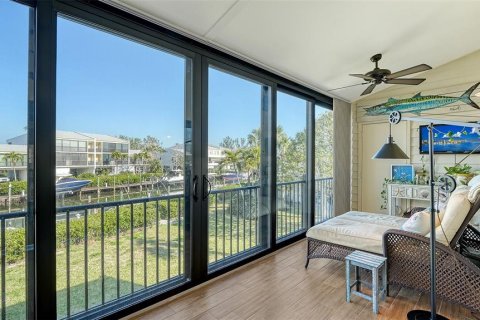 Condo in Cortez, Florida, 3 bedrooms  № 1558493 - photo 13