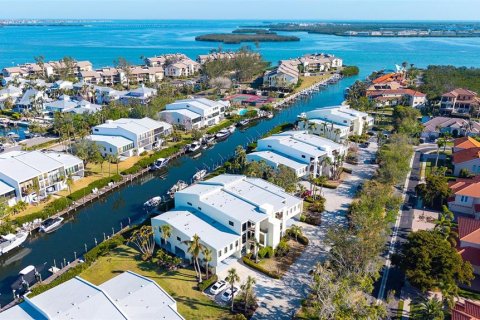 Condo in Cortez, Florida, 3 bedrooms  № 1558493 - photo 2