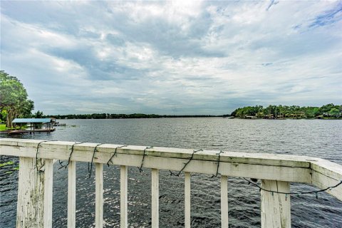 Снять в аренду виллу или дом в Одесса, Флорида 5 спален, 384.8м2, № 2092920 - фото 22