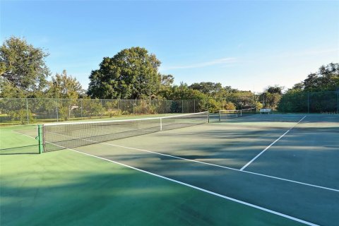 Condo in Bradenton, Florida, 2 bedrooms  № 1856019 - photo 24