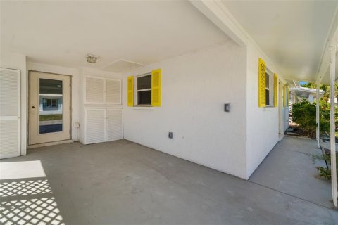 Купить кондоминиум в Лонгбоут-Ки, Флорида 6 комнат, 129.41м2, № 1797890 - фото 3