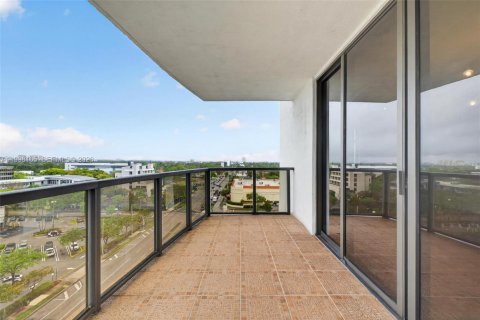 Condo in Miami, Florida, 2 bedrooms  № 2180038 - photo 20