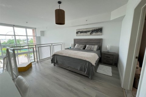 Снять в аренду кондоминиум в Майами, Флорида 1 спальня, 90.86м2, № 2025512 - фото 5