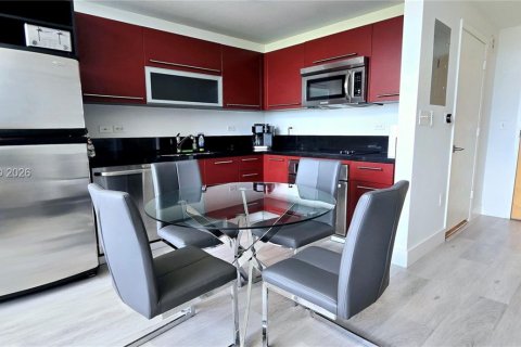 Снять в аренду кондоминиум в Майами, Флорида 1 спальня, 90.86м2, № 2025512 - фото 10