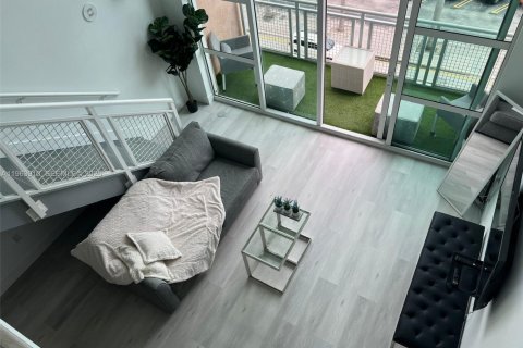 Снять в аренду кондоминиум в Майами, Флорида 1 спальня, 90.86м2, № 2025512 - фото 14