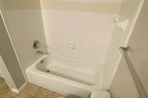 Condo in Tampa, Florida, 1 bedroom  № 2095882 - photo 21