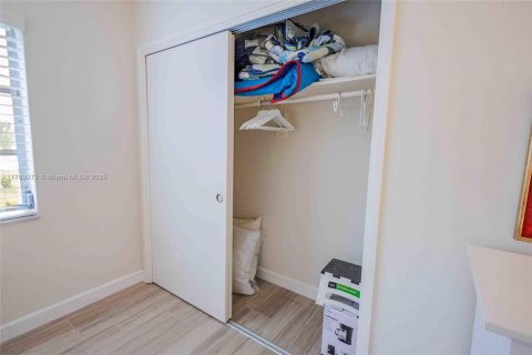 Condo in Pompano Beach, Florida, 3 bedrooms  № 1737866 - photo 20