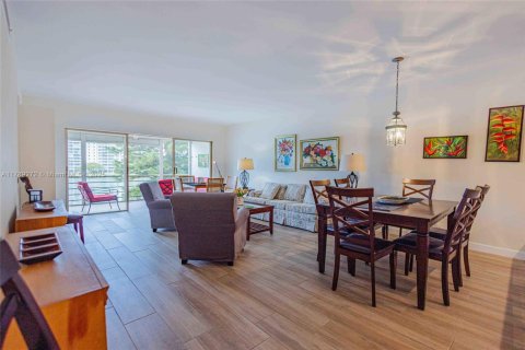Condo in Pompano Beach, Florida, 3 bedrooms  № 1737866 - photo 26
