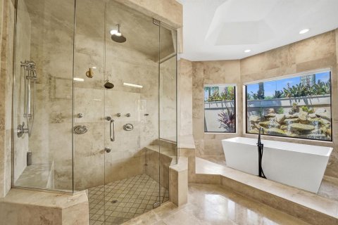 House in Plantation, Florida 4 bedrooms, 426.51 sq.m. № 2395093 - photo 20