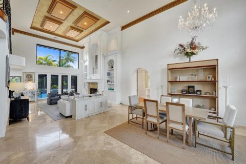 House in Plantation, Florida 4 bedrooms, 426.51 sq.m. № 2395093 - photo 9