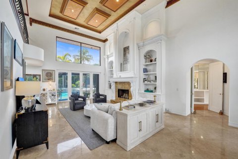 House in Plantation, Florida 4 bedrooms, 426.51 sq.m. № 2395093 - photo 8