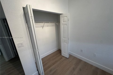 Appartement à louer à Doral, Floride: 2 chambres, 104.33 m2 № 1966441 - photo 20