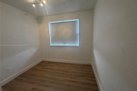 Appartement à louer à Doral, Floride: 2 chambres, 104.33 m2 № 1966441 - photo 22